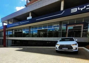 BYD faz recall de 97 mil veículos elétricos