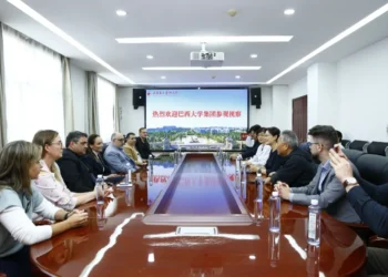 Líderes acadêmicos e do governo da China visitam Brasil para estreitar parcerias de ensino e pesquisa