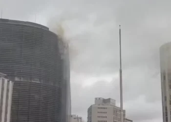 Incêndio atingiu o edifício Copan, no centro de São Paulo