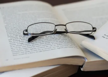 Setor de livros, jornais e revistas tem queda de 3,5% em setembro