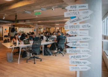 Cultura ‘Developer-First’ da BEON.tech reduz o turnover em 48% em comparação à média da indústria de TI