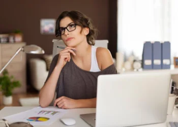 Por que os clientes estão sempre atrás das novidades? Entenda a importância de inovar para garantir o sucesso do seu negócio