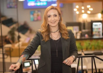 Mais empáticas e assertivas: especialista aponta vantagens competitivas da presença feminina no setor de tecnologia