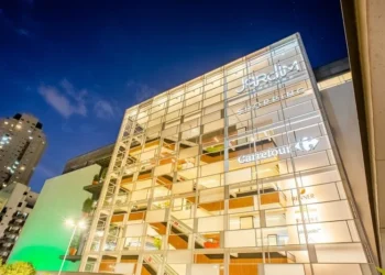 Hipermercados Carrefour passarão a operar 24 horas em shoppings de São Paulo