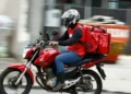 Entregadores de aplicativos anunciam greve para hoje em todo Brasil