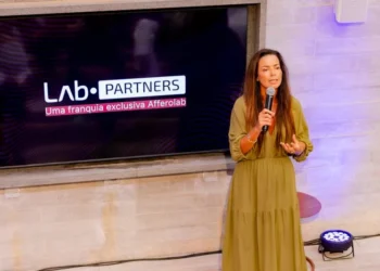 Afferolab deve adicionar R$ 120 milhões ao faturamento com lançamento de franquia