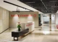 Bain anuncia investimento de US$ 2 bilhões em consultoria pro bono até 2035