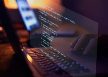 Mercado global de low-code deve chegar a US$ 264,40 bilhões até 2032