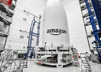 Amazon lança 27 satélites de internet para competir com os Starlinks