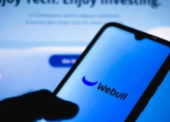Webull anuncia a conclusão da fusão com a SK Growth Opportunities Corporation
