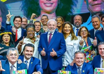 Lula promete TV 3.0 para revolucionar a forma de assistir à televisão
