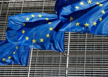 Crescimento da zona do euro desacelera em abril