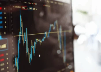 Fusão entre Cogna e Yduqs perde tração após resultados fracos e desalinhamento de valuation