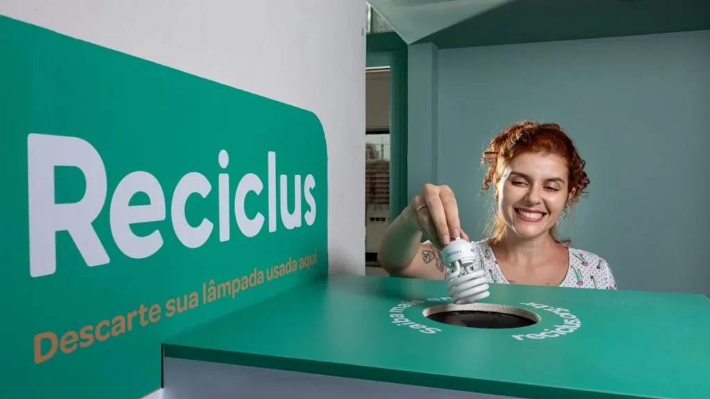 Reciclus ultrapassa 48 milhões de lâmpadas coletadas e reforça compromisso com a logística reversa nos municípios brasileiros