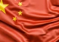 China avalia proposta dos EUA para retomar negociações comerciais em meio a tensões tarifárias