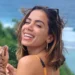 Anitta processa laboratório por tentativa de registrar seu nome em produtos de beleza