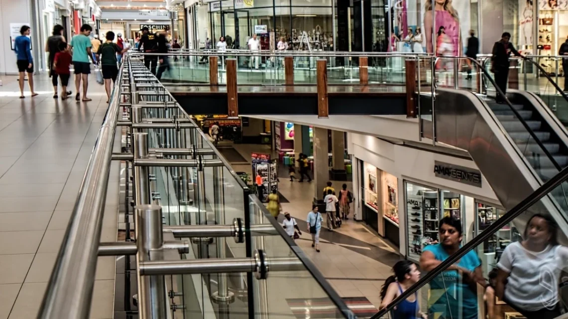 Varejo brasileiro cresce 13,8% nas vendas em abril, aponta estudo da HiPartners