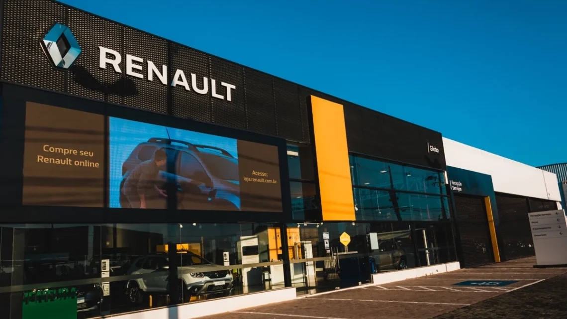 Renault inicia busca por novo CEO; executivos da Stellantis e interno são cotados