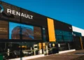 Renault inicia busca por novo CEO; executivos da Stellantis e interno são cotados