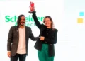 Schneider Electric conquista posição de destaque no GPTW Diversidade