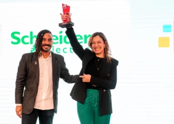 Schneider Electric conquista posição de destaque no GPTW Diversidade