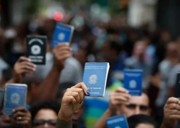 SP cria mais de 280 mil vagas de emprego no ano