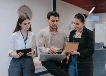 Deseja estagiar no segundo semestre? Confira grandes empresas com vagas afirmativas