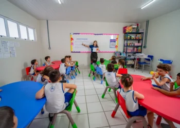 Matrículas em tempo integral crescem no Brasil 