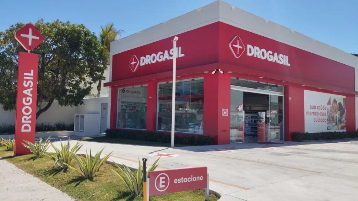 Drogasil atinge marca de 2.000 farmácias e reforça presença nacional Divulgação