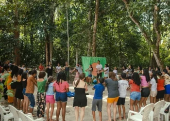 ONG Vaga Lume promove intercâmbio internacional