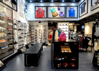 Kings Sneakers inicia internacionalização com operação de e-commerce nos EUA