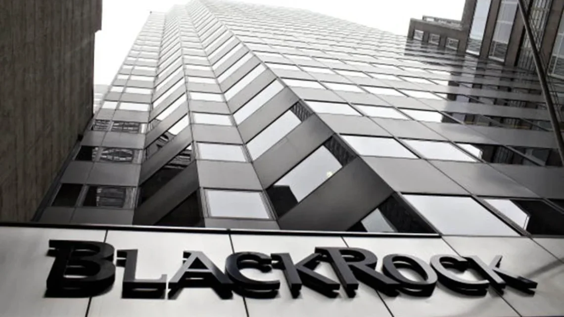 BlackRock Supera Expectativas com Lucro Líquido de US$ 1,88 Bilhão no 2º Trimestre