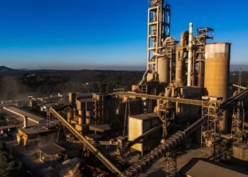 Cimento Itambé investe R$ 500 milhões e amplia capacidade produtiva no Paraná