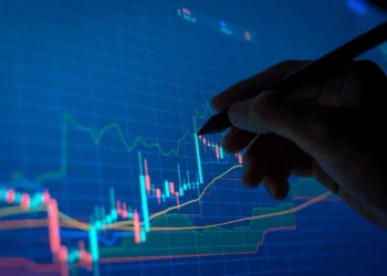 Partners Group, Gama e Bradesco lançam primeiro fundo evergreen de private equity global com proteção cambial