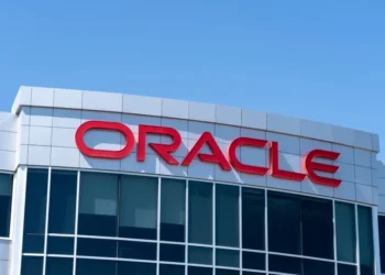 Oracle salta mais de 30% e adiciona US$ 200 bilhões de valor