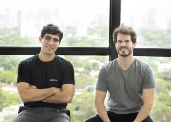Startup Lastro recebe aporte de R$ 85 milhões para expandir solução de IA
