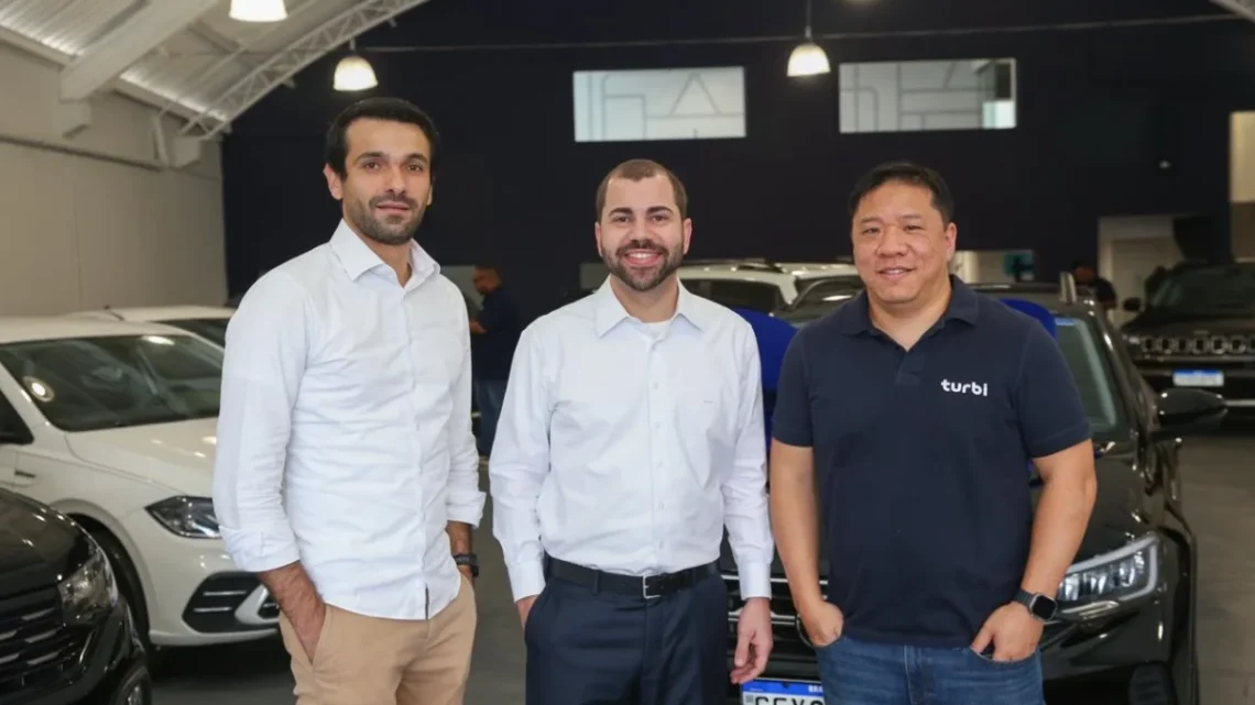 Eduardo Portelada, diretor de RI; Daniel Prado, CEO; e Mario Liao, CFO