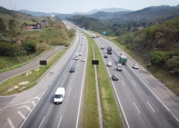 Governo prepara pacote de leilões rodoviários para 2026 e mira R$ 200 bilhões em aportes