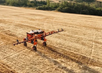 Hural Dynamics apresenta ao setor agrícola serviço de locação de robôs pulverizadores