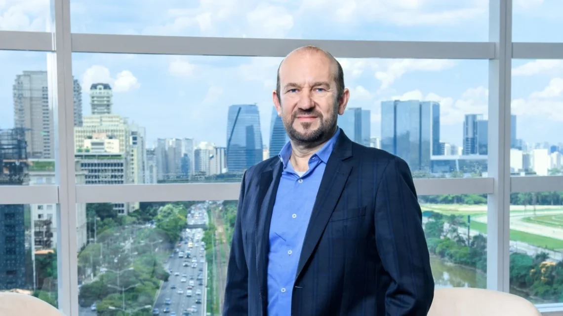 Valdinei Cornatione foi nomeado CEO da TIVIT Brasil