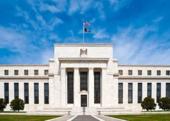 Fed reduz taxa de juros para 3,75%