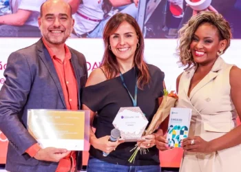 Instituto Cyrela é vencedor do Prêmio Aplaude com o Dia da Ação Voluntária