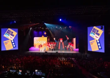 iFood recebe o prêmio Braze for Impact Torchie Award