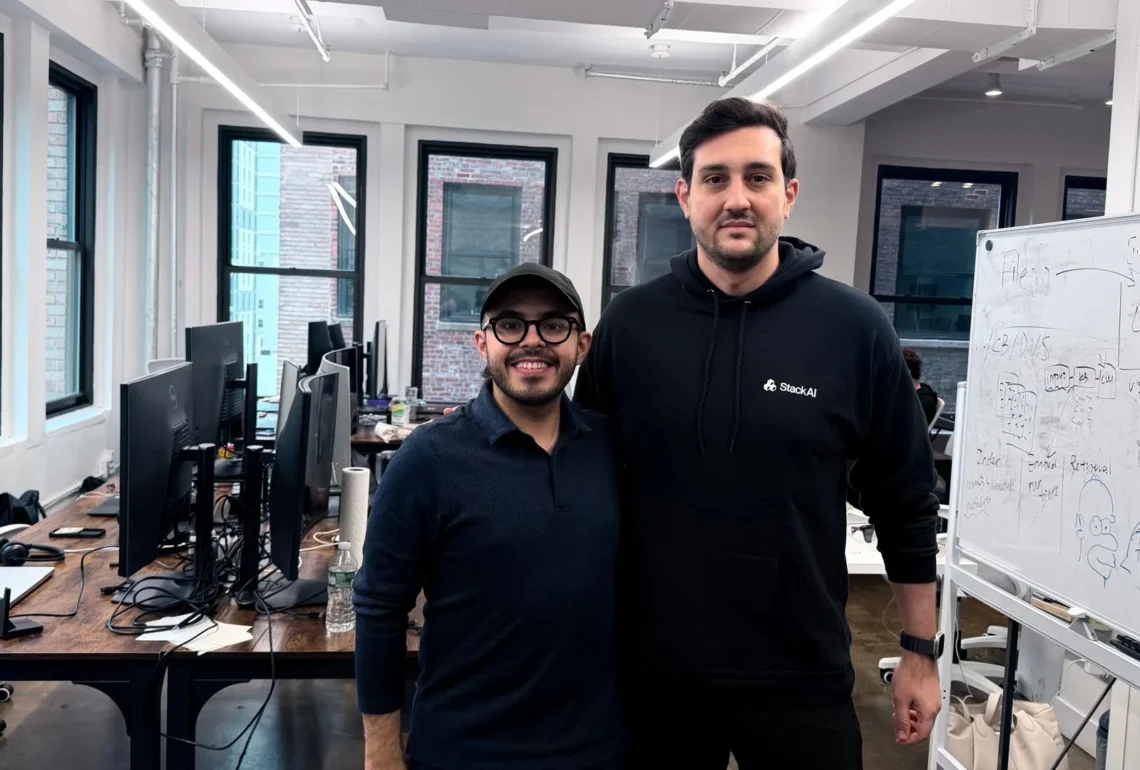 Da esquerda para a direita, Bernard Aceituno e Felipe Giannetti
Divulgação