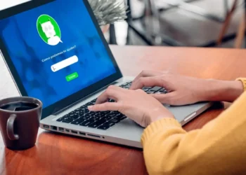 Explosão de bots com IA preocupa: aumento de 300% impulsiona fraudes online, aponta Akamai