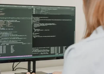 CAIXA lança 50 mil vagas para bootcamp gratuito de Inteligência Artificial