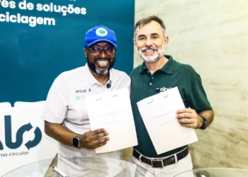 Cirklo e ANCAT assinam termo de cooperação para promover economia circular