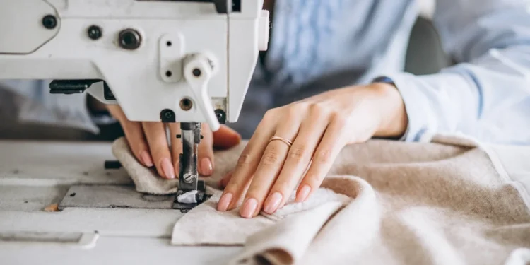 Fakini avança em eficiência energética e soma R$ 3,6 milhões em economia