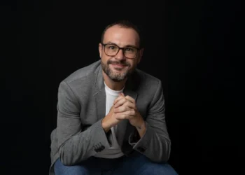 Como as redes sociais moldam nossa percepção da própria imagem?