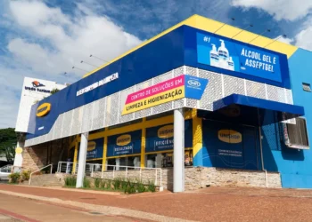 Unishop fecha 2025 com 502 lojas e projeta crescer 35% em 2026